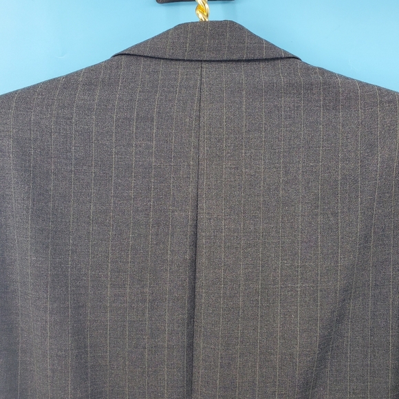 New Ralph Lauren charcoal pinstripe two button blazer 44Long - Picture 14 of 16